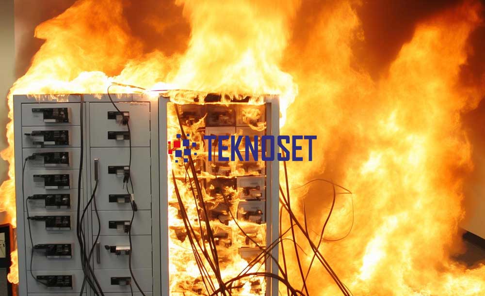 Elektrik Panolarında Yangın Riskleri ve Akıllı Müdahale - Teknoset Yangın ve Güvenlik